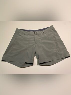 Patagonia Women’s Happy Hike Olive Green Drawstring Shorts.   Size 6.